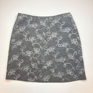 Ann Taylor Petites Wool Skirt Floral Embroidered Gray Career 2P 2 Petite